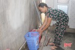 Lộc Hà hỗ trợ gần 1.900 giỏ đựng rác cho người dân