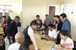 Bưu điện huyện Lộc Hà phát hành thẻ chi trả lương hưu điện tử