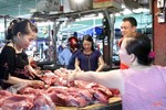 Giá thịt lợn tăng “chóng mặt”, gây khó người bán lẫn người mua