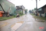 Người dân vùng trung tâm TP Hà Tĩnh phát khiếp với những "con đường đau khổ”