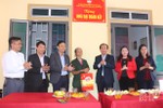 MTTQ cụm thi đua Bắc Trung Bộ bàn giao nhà đại đoàn kết cho hộ nghèo ở Hà Tĩnh