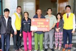 Trao tặng hơn 1,6 tỷ đồng xây dựng nhà Chữ thập đỏ tại Can Lộc