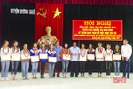 Hương Khê tuyên dương 20 bé gái chăm ngoan học giỏi 