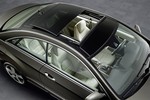 Gần 750.000 xe Mercedes dính lỗi có thể bay mất cửa sổ trời