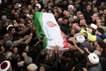Số người chết vì giẫm đạp ở đám tang Tướng Iran Soleimani tăng lên 56