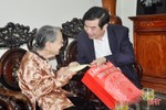 Lãnh đạo Hà Tĩnh thăm hỏi, chúc tết các Mẹ Việt Nam anh hùng