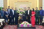 Đoàn công tác tỉnh Savannakhet chúc tết Đảng bộ và nhân dân Hà Tĩnh