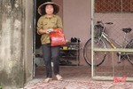 Khó xử khi người ăn xin vào tận nhà “đòi” lì xì Tết ở thị xã Hồng Lĩnh