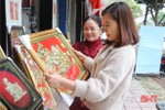 Thị trường “quà tặng người già” bắt đầu sôi động tại Hà Tĩnh