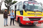 Nhặt được hơn 15 triệu đồng, 2 nhân viên xe buýt Hà Tĩnh trả lại người đánh rơi