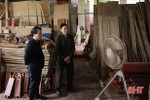 Chế biến gỗ trong khu dân cư ở Quang Lộc, huyện “tuýt còi”, xã vẫn “bó tay”!