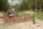 Hương Khê “mạnh tay” dẹp bỏ bến bãi khai thác khoáng sản trái phép