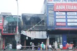 Hiện trường vụ cháy cửa hàng phụ tùng ôtô, săm lốp ở Cẩm Xuyên