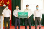 Vietcombank ủng hộ 1 tỷ đồng phòng chống dịch Covid 19 tại Hà Tĩnh