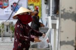 “ATM gạo” Việt Nam lên báo nước ngoài