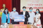 Các doanh nghiệp, nhà hảo tâm tiếp tục ủng hộ Hà Tĩnh chống dịch Covid-19