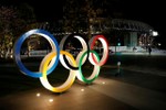Khoản thiệt hại hàng tỷ USD do hoãn Olympic Tokyo 2020 do ai chi trả?