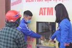 “ATM gạo” tại Hà Tĩnh - Trao gửi tình người trong mùa dịch Covid-19
