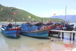 Trong một tuần, 24 tàu cá ở Hà Tĩnh được lắp thiết bị giám sát hành trình