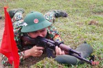 Chiến sỹ mới BĐBP Hà Tĩnh thuần thục bắn AK, ném lựu đạn