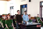 Tòa án Hà Tĩnh tuyên tử hình 2 đối tượng vận chuyển thuê ma túy