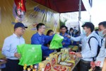 “Gian hàng 0 đồng” hỗ trợ thanh niên công nhân khó khăn tại Formosa Hà Tĩnh