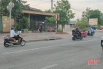 Hàng loạt phương tiện đi ngược chiều trên đường Hàm Nghi, TP Hà Tĩnh