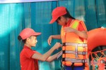 Hơn 600 học sinh Nghi Xuân được hướng dẫn kỹ năng phòng chống đuối nước