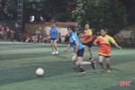 Xem chị em nông thôn Hà Tĩnh “quần đùi, áo số” thi đấu thể thao