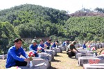 Tuổi trẻ Hương Sơn dâng hơn 1.100 bó hoa tươi thắm lên các phần mộ liệt sỹ