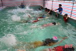Giúp học sinh miền núi Hà Tĩnh phòng tránh đuối nước
