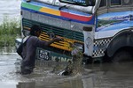 41 người thiệt mạng do lũ lụt, sạt lở đất ở Ấn Độ, Nepal