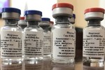 Nga đưa lô vaccine ngừa Covid-19 đầu tiên vào lưu hành dân sự