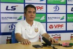 HLV Phạm Minh Đức: Trận thua trước Than Quảng Ninh là bài học kinh nghiệm đối với học trò cho V.League