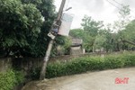 Mưa to, gió lớn khiến hơn 24.200 khách hàng ở Hà Tĩnh bị mất điện