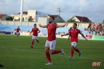 Highlights trận Hồng Lĩnh Hà Tĩnh - Quảng Nam: Bữa tiệc 5 bàn thắng