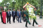 Đoàn đại biểu Hà Tĩnh dâng hương tưởng niệm các Tổng Bí thư Trần Phú, Hà Huy Tập