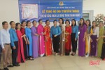 Trao tặng 300 bộ áo dài cho nữ công nhân các doanh nghiệp ở Hà Tĩnh