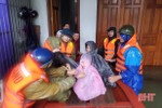 Thành phố Hà Tĩnh ứng cứu hơn 1.000 hộ dân bị lũ chia cắt
