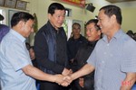 Phó Trưởng ban Dân vận Trung ương thăm hỏi đồng bào vùng lũ Hà Tĩnh