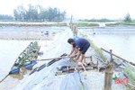 Nước lũ “cuốn trôi” gần 170 tỷ đồng của người nuôi trồng thuỷ sản Hà Tĩnh