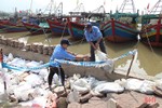 Bờ kè khu neo đậu tránh trú bão ở Hà Tĩnh sụt lún nghiêm trọng