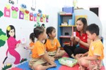 Huyện đầu tiên ở Hà Tĩnh áp dụng chương trình trẻ 5 tuổi làm quen với chữ cái