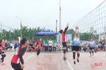 Hấp dẫn trận đấu vòng bảng Giải Bóng chuyền nữ Hà Tĩnh năm 2020