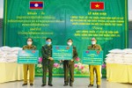 Biên phòng Việt Nam hỗ trợ 75 tấn gạo cho lực lượng quản lý, bảo vệ biên giới Lào