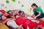 Cô giáo mầm non ở Vũ Quang yêu nghề, mến trẻ