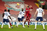 Kết quả Liverpool 2-1 Tottenham: Ngôi đầu đổi chủ
