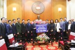 Đại sứ quán Lào ủng hộ đồng bào vùng lũ miền Trung Việt Nam