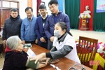 Khám, cấp thuốc miễn phí cho 150 người nghèo, gia đình chính sách Việt Tiến