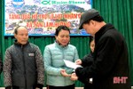 Trao 10.000 USD hỗ trợ người dân Hà Tĩnh bị thiệt hại do lũ lụt